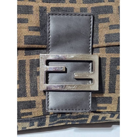 Authentic FENDI Vintage Zucca Mamma Baguette Shoulder Bag Brown - Picture 9 of 16